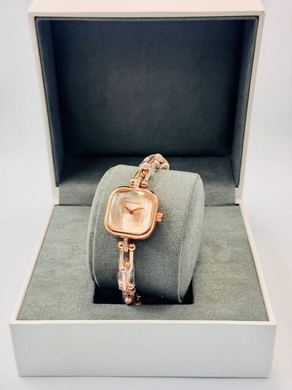 Tiffany ladies 
55 dhs🇦🇪🇦🇪

Zain08
♥️♥️♥️