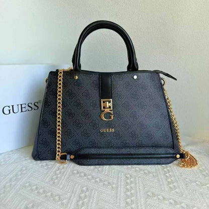 Guess
GOOD QUALITY 
110 dhs🇦🇪

Zain200
♥️♥️♥️
