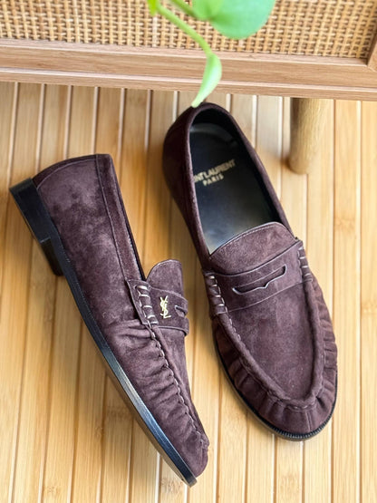 𝗬𝗦𝗟 - 𝗟𝗘 𝗟𝗢𝗔𝗙𝗘𝗥
𝗦𝗶𝘇𝗲: 𝟯𝟲 𝘁𝗼 𝟰𝟭
530 dhs❣️

Zain178
♥️♥️♥️