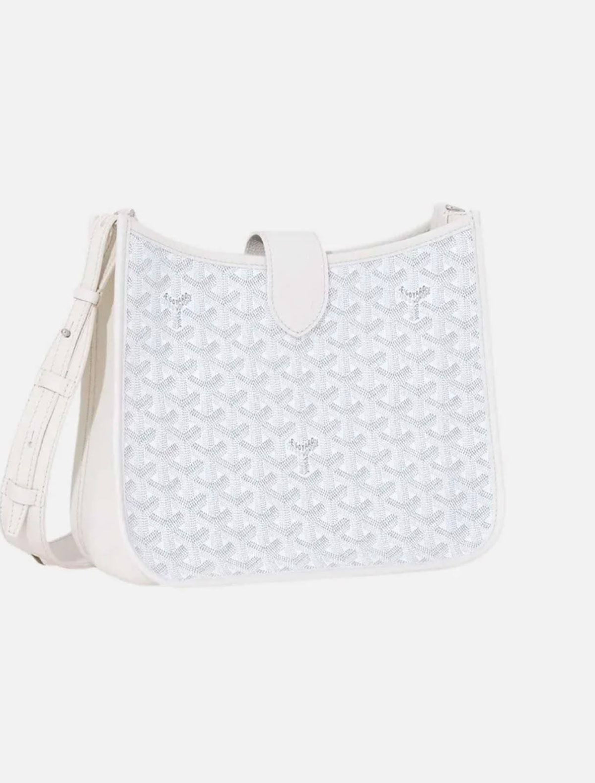 Goyard

 good quality
95 dhs🇦🇪🇦🇪

Zain215
♥️♥️♥️