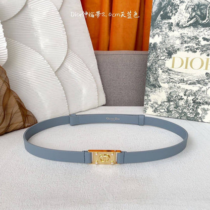 Dior
💞*master quality*💞
💞*Free size*💞
290 dhs🪙🌨️

Zain164
♥️♥️♥️