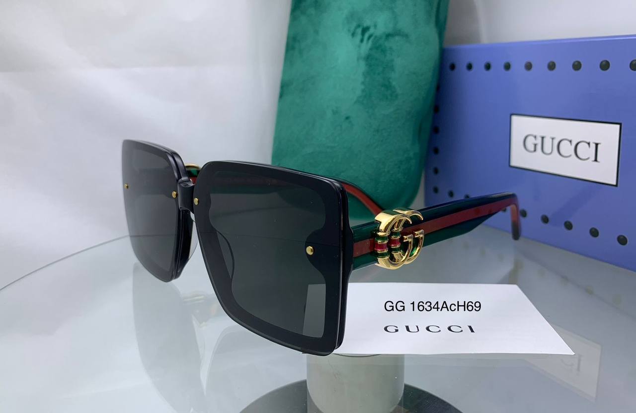 Gucci
master quality 
180 dhs✅

Zain126
♥️♥️♥️