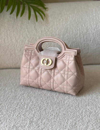 💗*Super Master Bags *😍
         🌓 ✨ 🌔
✨Available now 💫
For Price 👇 WTSP Text Zain 0568585901

Zain246
♥️♥️♥️