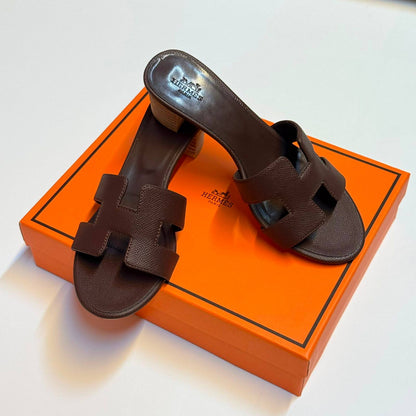 NEW CAME
HERMES  
GOOD QUALITY
95 dhs🇦🇪🇦🇪
Size 36 TO 41

Zain40
♥️♥️♥️