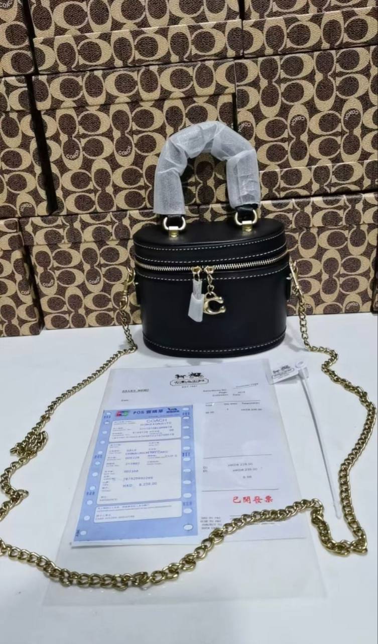 Coach
withbox 
95 dhs🇦🇪🇦🇪

Zain143
♥️♥️♥️