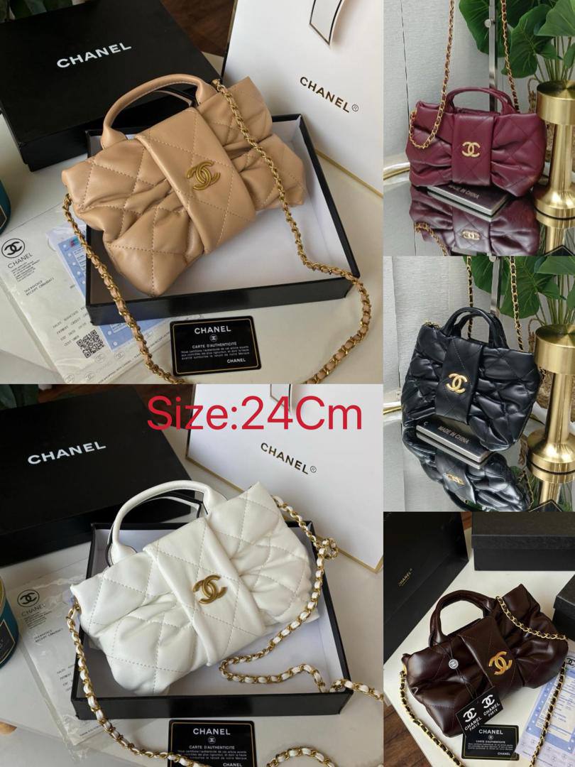 Chanel
95 dhs🇦🇪🇦🇪 
high quality With box

Zain26
♥️♥️♥️