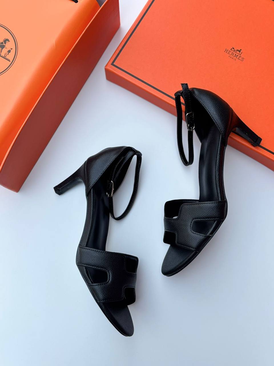 Hermes 
110 dhs🪙💚
Size 36-42

Zain55