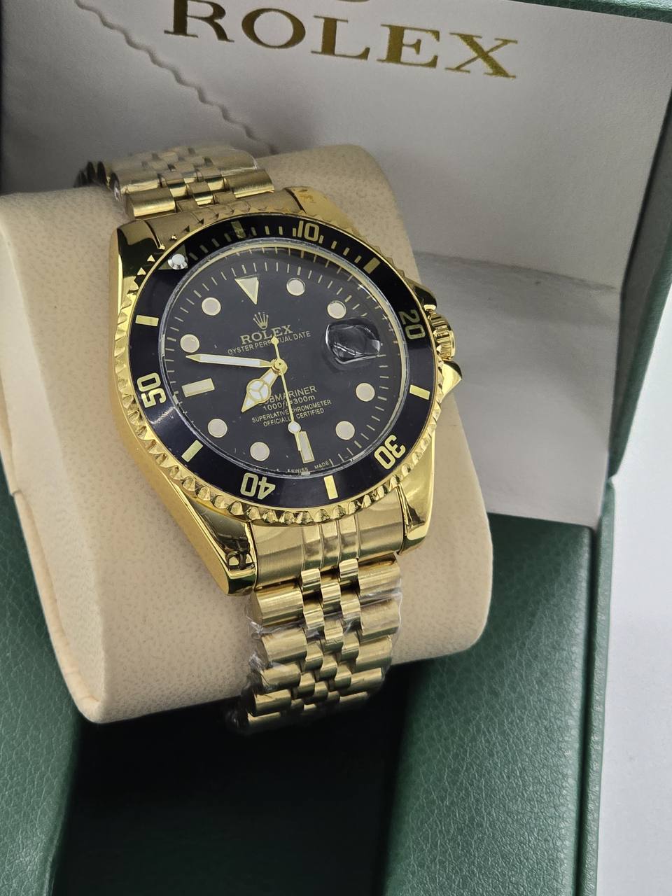 Rolex Men
60 dhs🪙🌨️
*Battery*

Zain29
♥️♥️♥️