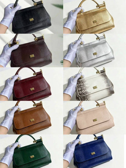 D&g

110 dhs
With box

Zain35
♥️♥️♥️