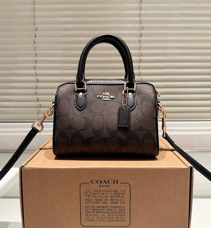 Coach

With box 
🎁🎁🎁

85 dhs🪙💕

Zain136
♥️♥️♥️