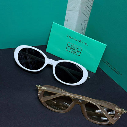Tiffany ❤️‍🔥*
Sunglasses 🕶️ 
Copy one❣️
good quality 💯
With master box 🗃️ 
50 dhs🪙🌨️

Zain216
♥️♥️♥️