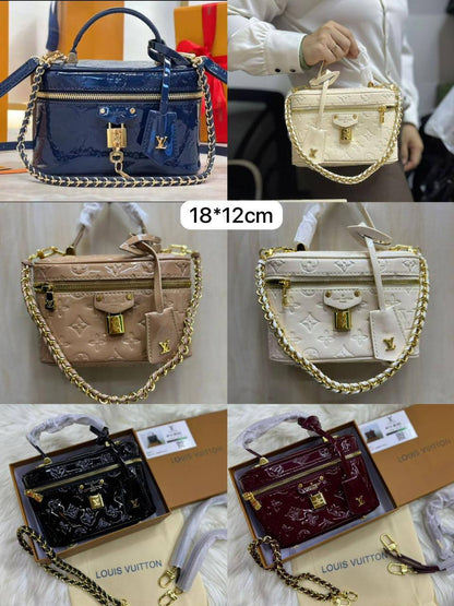 🌟 LV Vanity
1️⃣ First quality +🎁
Size :  18 * 12 cm
85 dhs✅
with box🎁

Zain115
♥️♥️♥️