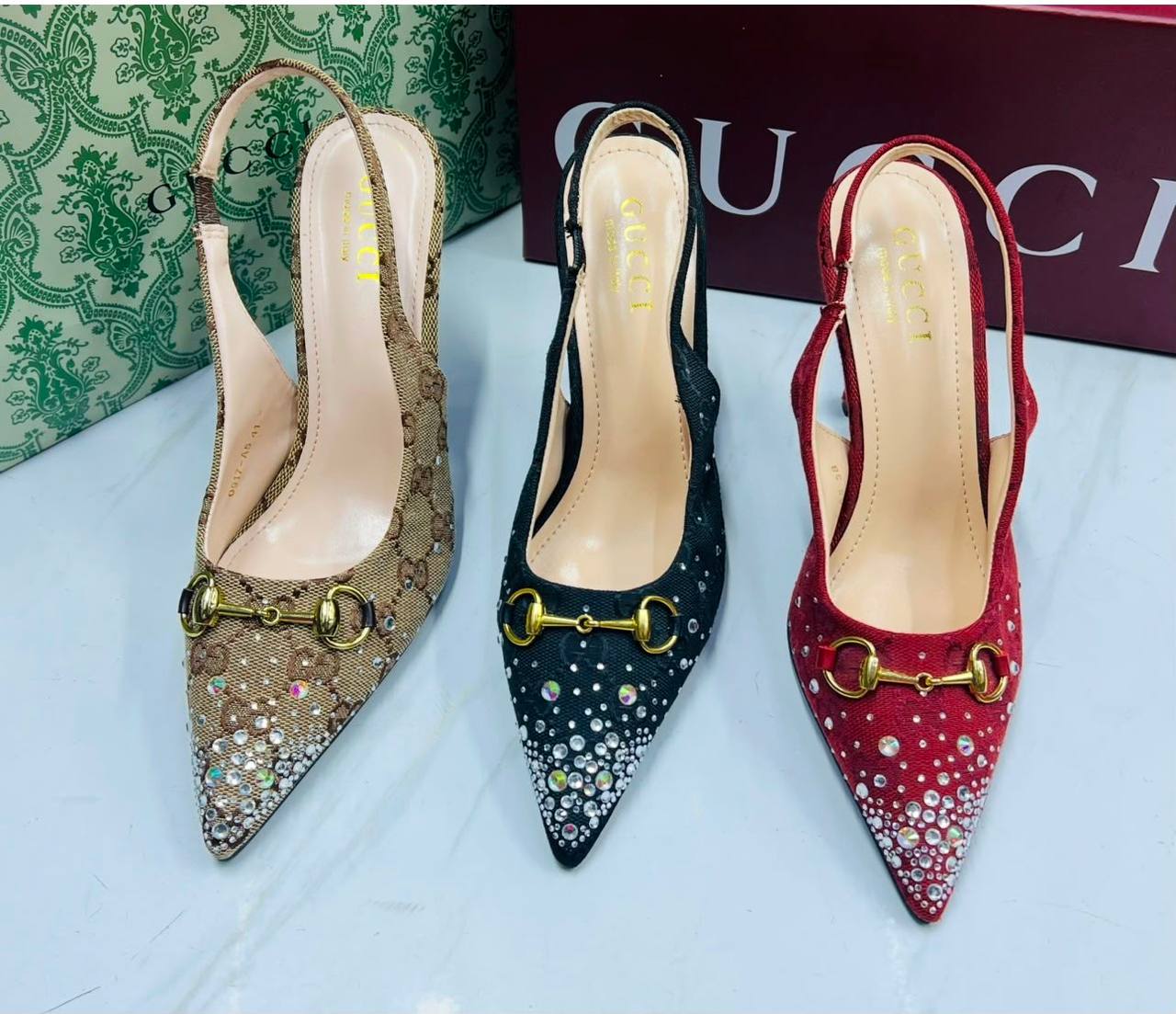 GUCCI 7CM👠👠
High Quality 💯
Size 36-37-38-39-40-41

110 dhs🇦🇪🇦🇪

Zain21
♥️♥️♥️