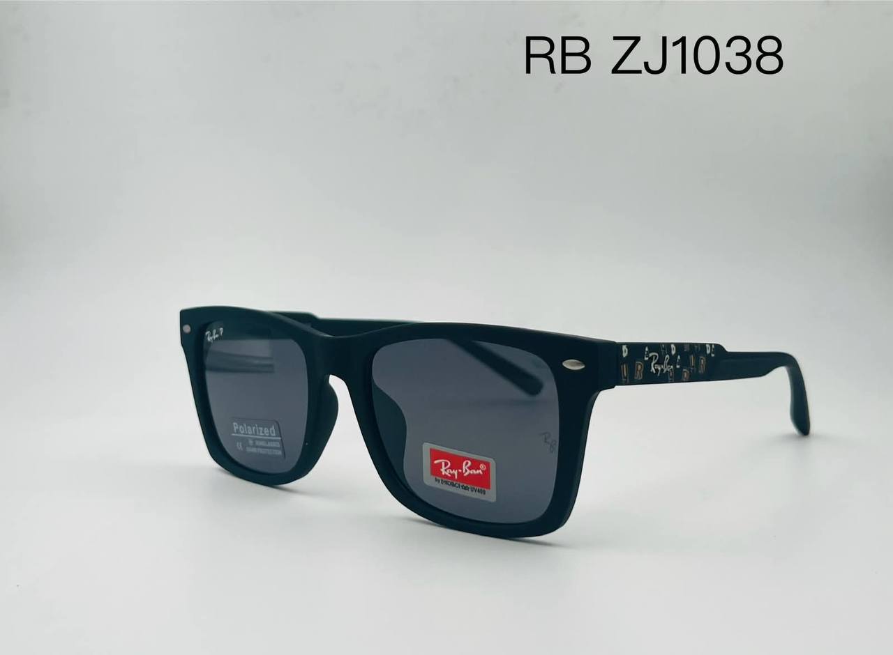 Ray Ban
Sunglasses 🕶️ 
good quality 💯
With master box 🗃️ 
50 dhs✅

Zain273
♥️♥️♥️