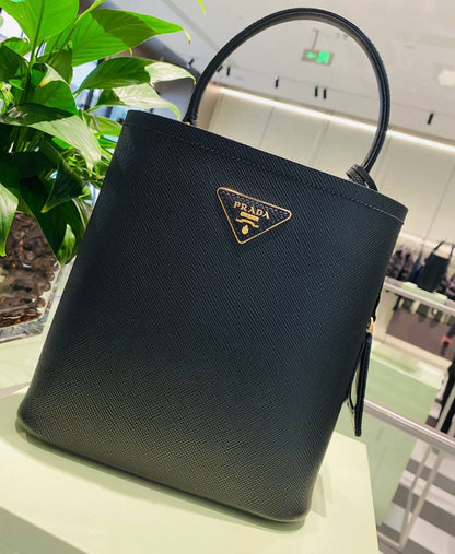 Master Bags ++++
For Price 👇 WTSP Text Zain 0568585901

Zain111
♥️♥️♥️