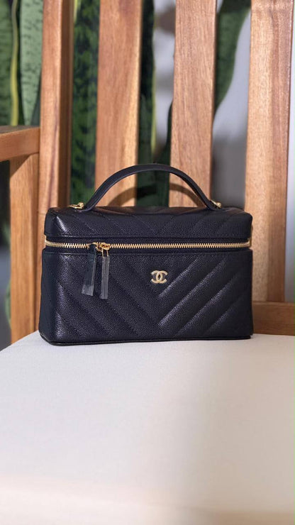 Bags
Super Master Quality ⚡️
Original Packing 🎁
Size 20&25 CM📏
For Price 👇 WhatsApp✅
0568585901 
0507557372
0552275751 Owner Zain 👌

Zain321
♥️♥️♥️