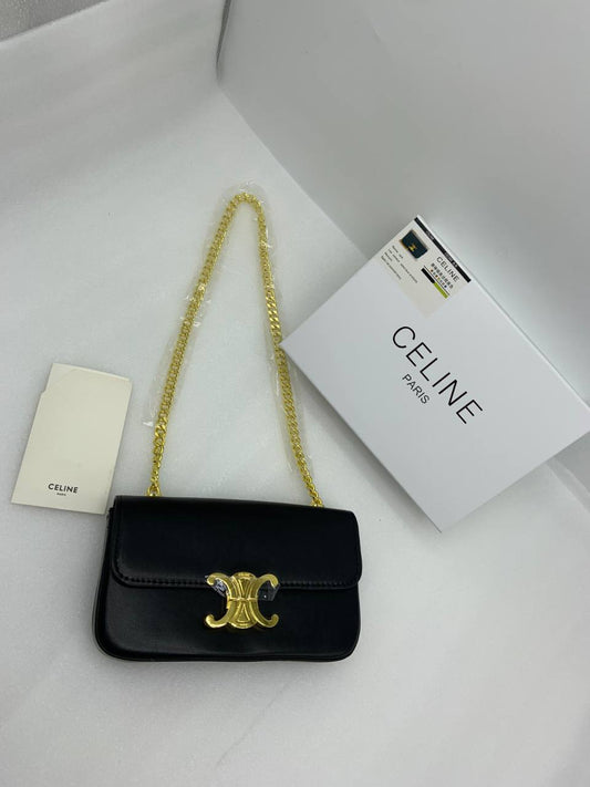 CELINE 
95 dhs✅

Best quality 
with box🎁
 size 21 CM

Zain290
♥️♥️♥️