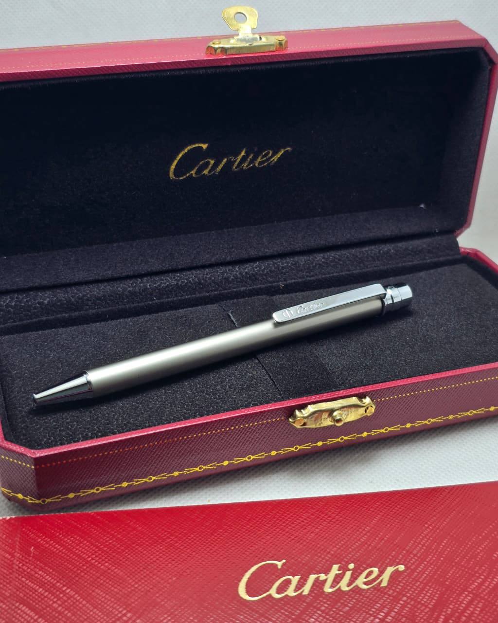 CARTIER PEN 🖊*
70 dhs❣️ WITH MASTER BOX*
40 dhs❣️ WITH NORMAL BOX*

Zain29
♥️♥️♥️