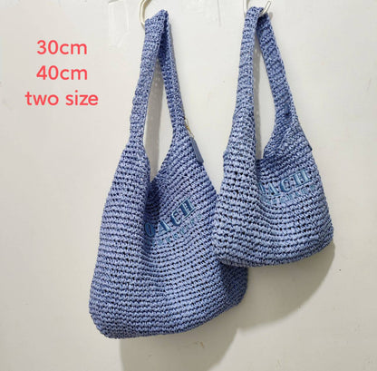Coach

80 dhs🇦🇪    30cm
90 dhs🇦🇪   40cm
Two size

Zain26
♥️♥️♥️