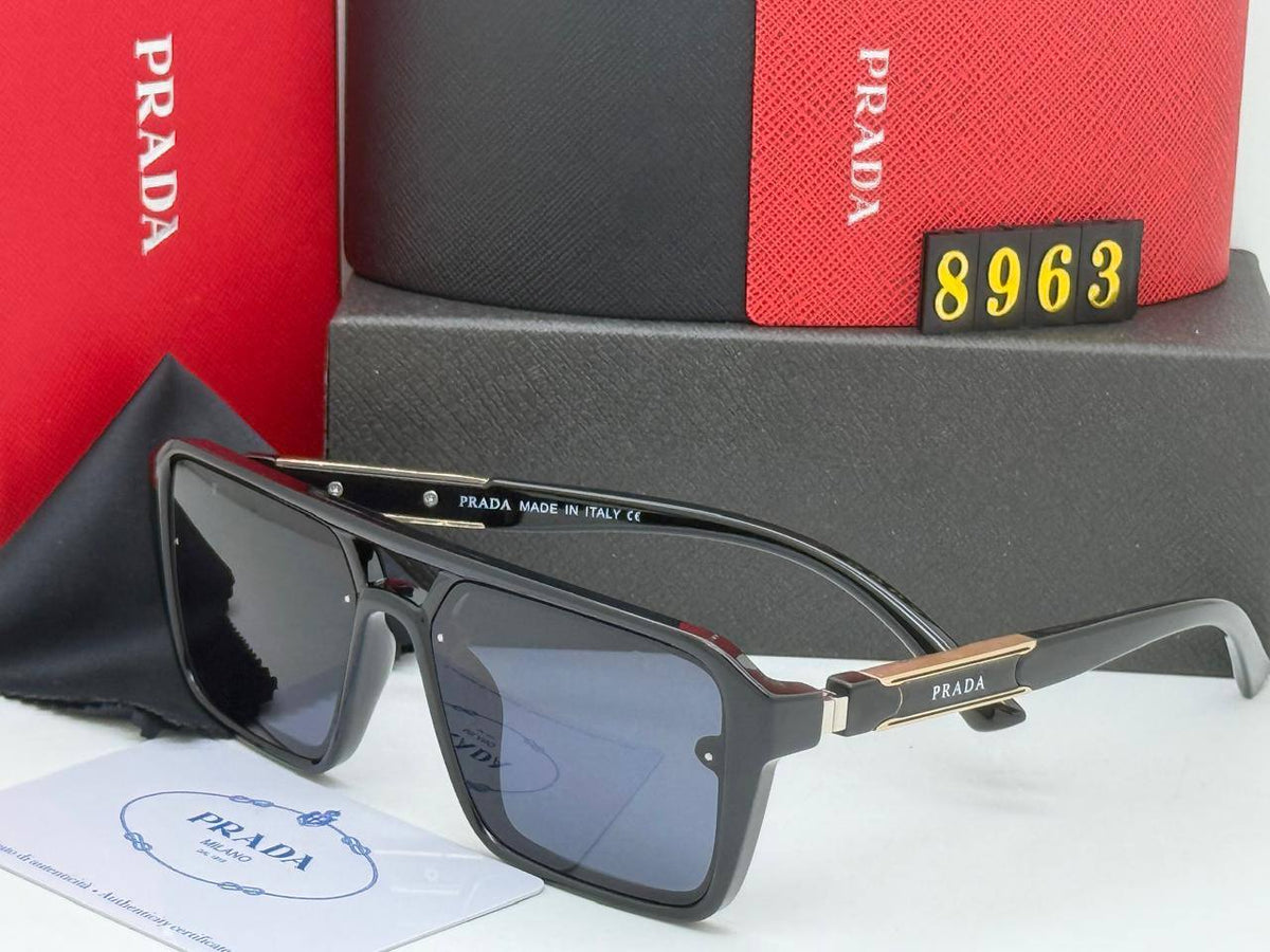 Sunglass 

with orginal box 
55 dhs🇦🇪🇦🇪

Zain29
♥️♥️♥️