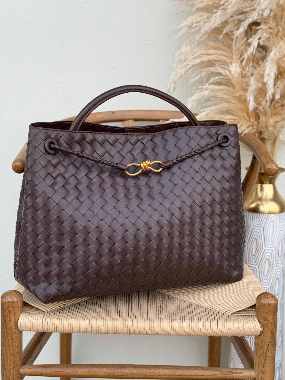 BOTTEGA VENETA
42cm
550 dhs💓
Top quality

Zain167
♥️♥️♥️