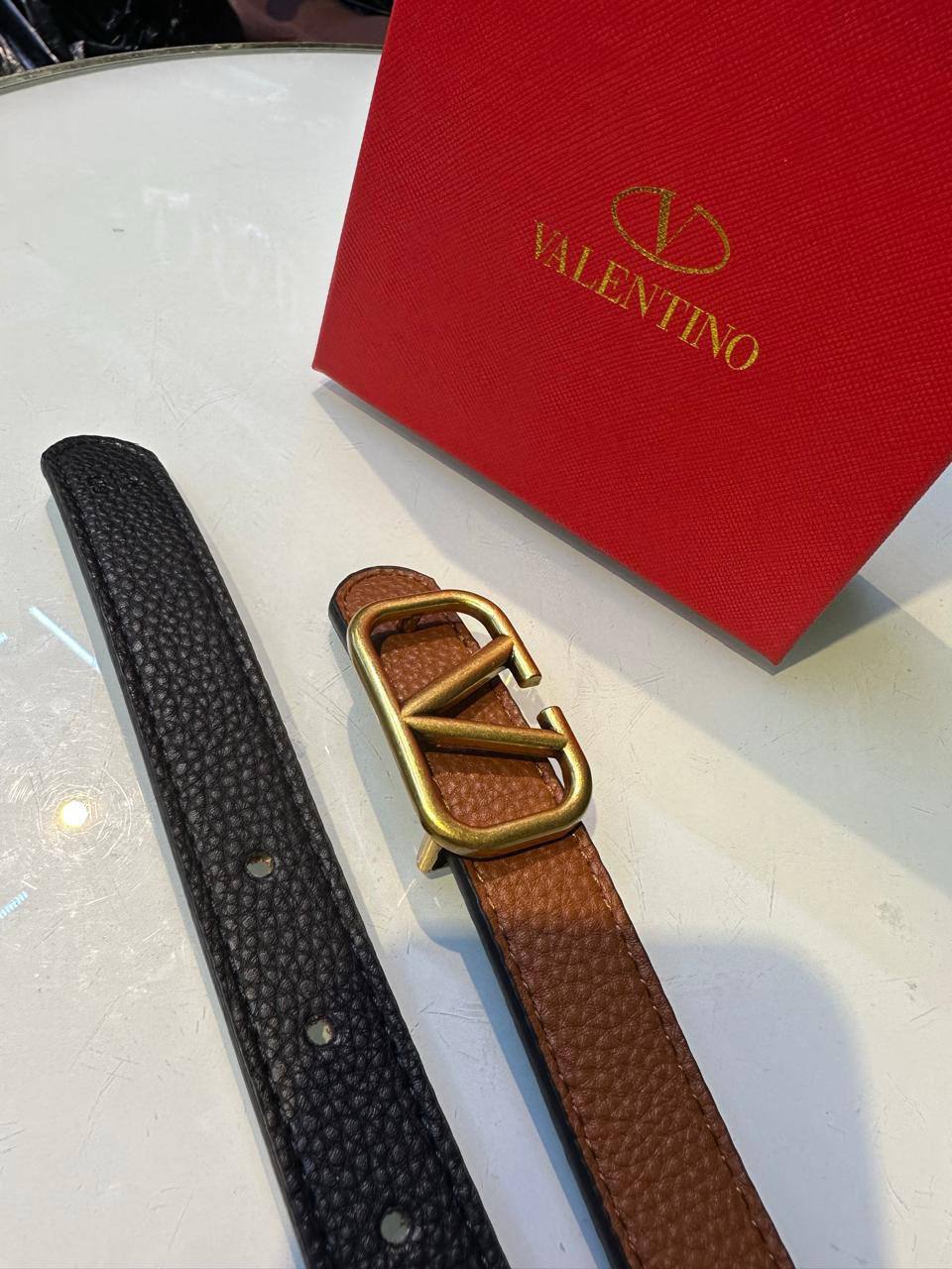 BELT 

50 dhs🪙💚

with box
🎁🎁🎁

Zain90