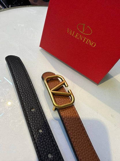 BELT 

50 dhs🪙💚

with box
🎁🎁🎁

Zain90