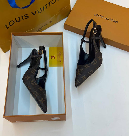 LV
Size 36-41
115 dhs🪙🌨️

Zain21
♥️♥️♥️