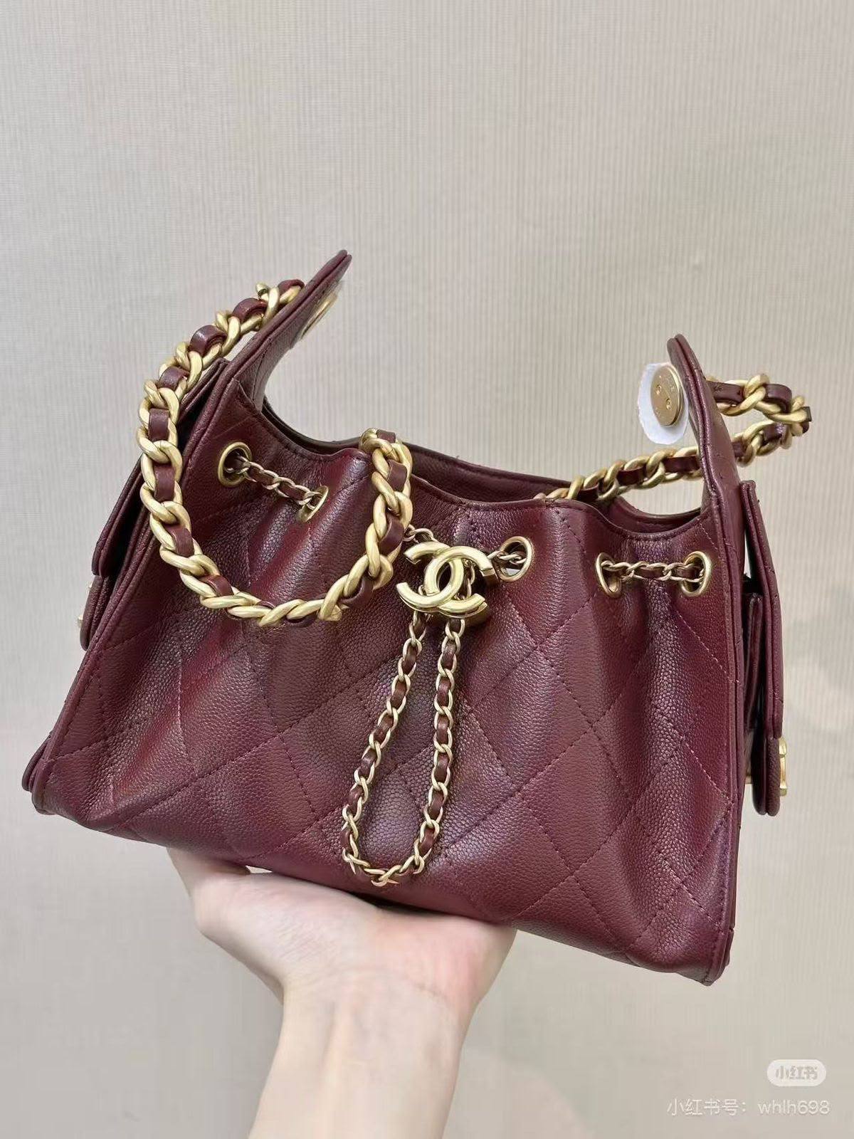 Chanel 

re stokes 
330 dhs🇦🇪🇦🇪

22cm
Zain228
♥️♥️♥️