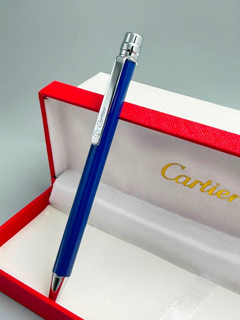 Cartier Pen
55 dhs✅

Zain182
♥️♥️♥️