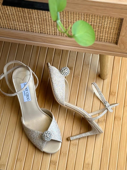 𝙅𝙄𝙈𝙈𝙔 𝘾𝙃𝙊𝙊
Super Master
 𝗦𝗶𝘇𝗲 𝟯𝟲 𝘁𝗼 𝟰𝟭 
550 dhs🪙💚

Zain178
♥️♥️♥️