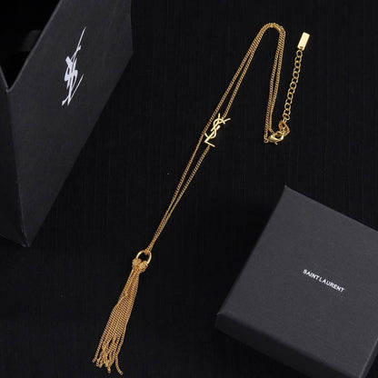 YSL 
Necklace🦋
Master quality 💯
With normal boxes 🗃️ 
60 dhs🇦🇪🇦🇪

Zain216
♥️♥️♥️