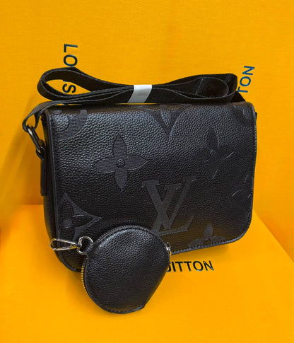 Mens Bags 
70 dhs🇦🇪🇦🇪

Zain93
♥️♥️♥️