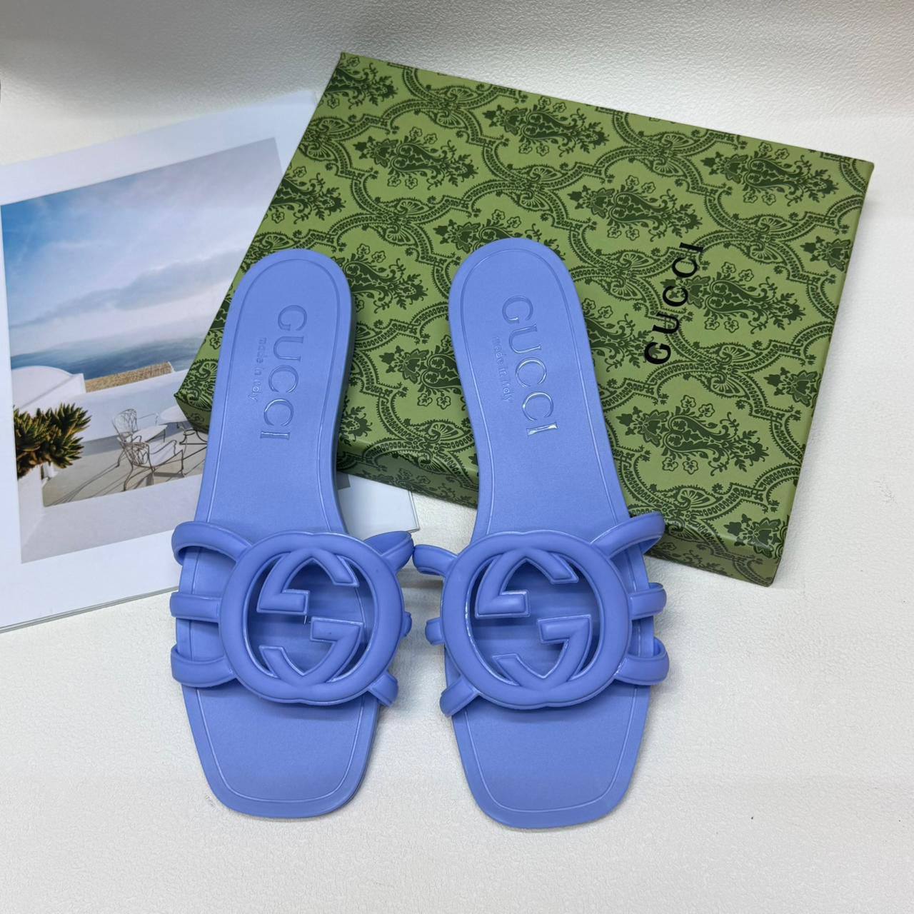 Slippers
Size 36-41
75 dhs✅

Zain236
♥️♥️♥️