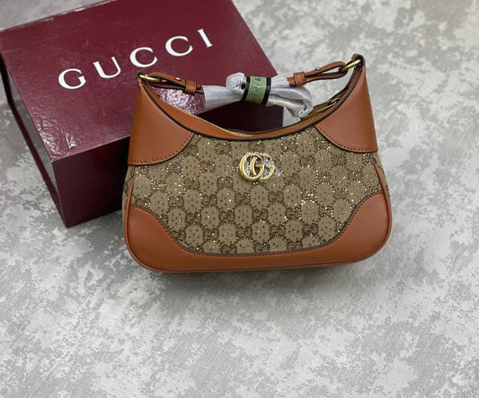 Gucci
High Quality
240 dhs✅

Zain175
♥️♥️♥️