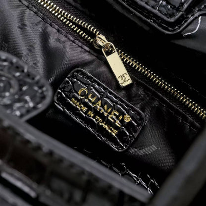 Chanel

105 dhs🇦🇪🇦🇪

size 35×13×20cm

Zain42
♥️♥️♥️