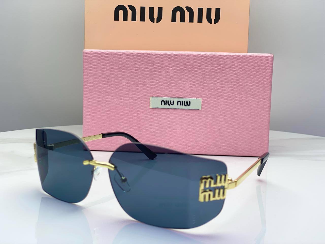 Sunglasses
65 dhs🇦🇪🇦🇪

Zain182
♥️♥️♥️