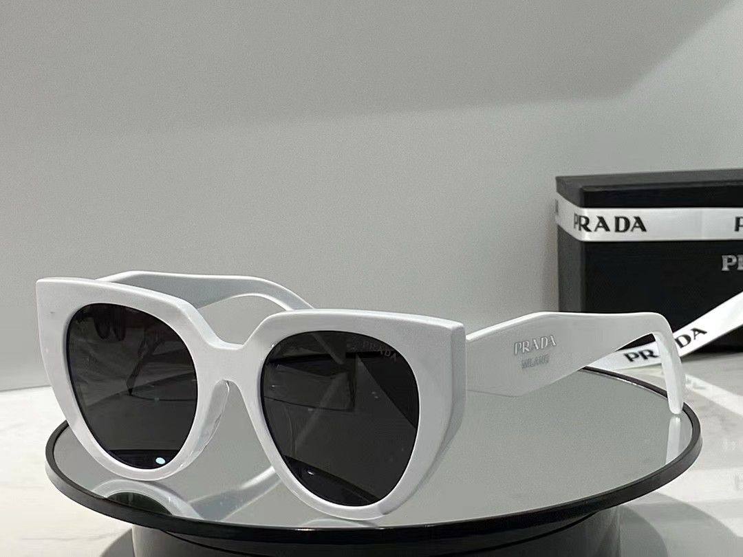 Celine - Chanel - Prada - Dior
*SUNGLASSES WOMEN*
*MASTER QUALITY*

250 dhs🪙💚

Zain202
♥️♥️♥️