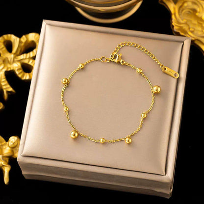New arrival stainless steel with 18k gold plated anklets 
20 dhs🗽

Zain243
♥️♥️♥️