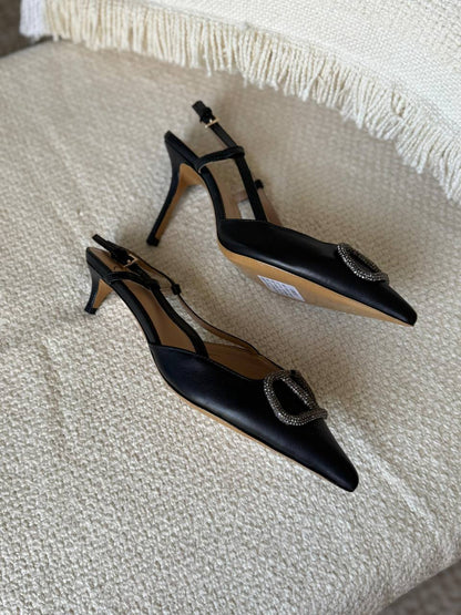 VLentino
AAA Quality
Size 36 to 41
430 dhs✅

Zain288
♥️♥️♥️