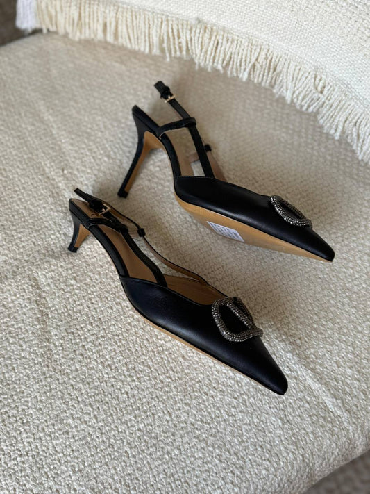 VLentino
AAA Quality
Size 36 to 41
430 dhs✅

Zain288
♥️♥️♥️