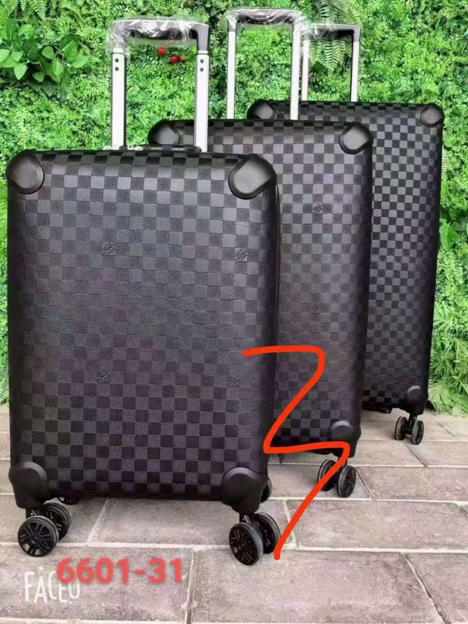 Travel Bags Set
540 dhs🪙🌨️

Zain200
♥️♥️♥️
