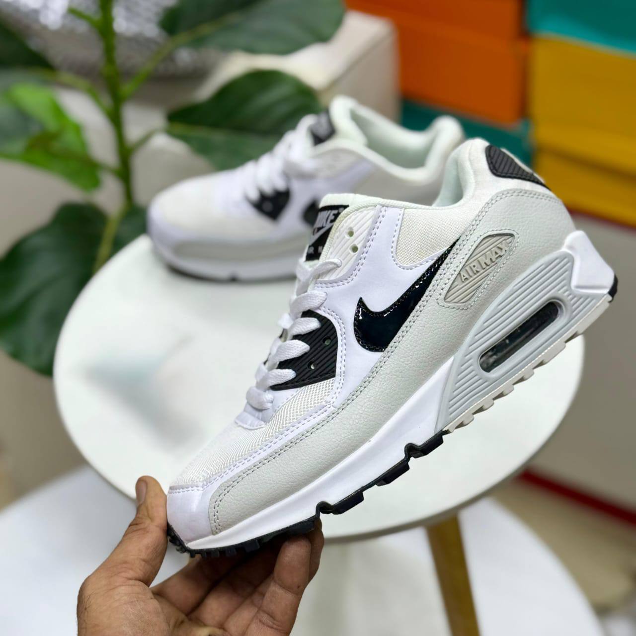 Air90
100 dhs🇦🇪
Size 40-45

Zain27
♥️♥️♥️