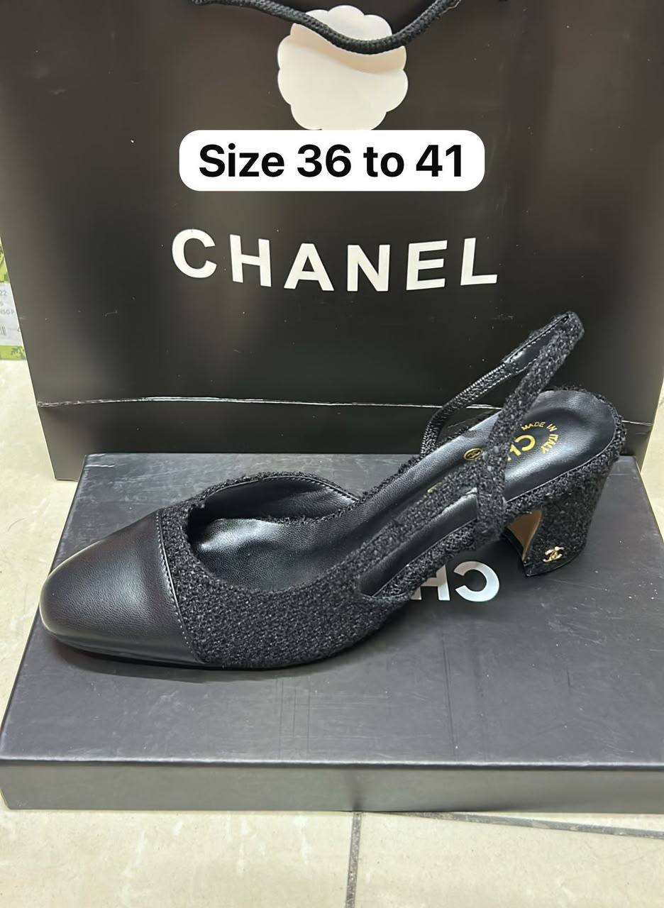 Chanel 

Size 36 to 41

110 dhs🇦🇪🇦🇪

Zain146
♥️♥️♥️