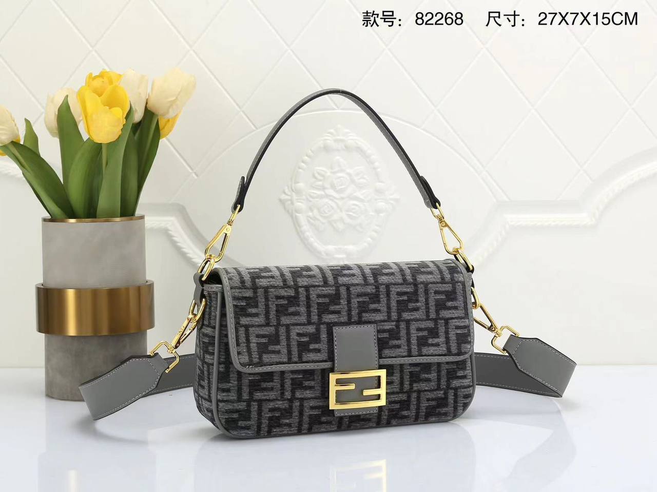 FENDI 
NEW CAME 
GOOD QUALITY 
100 dhs🇦🇪

Zain39
♥️♥️♥️
