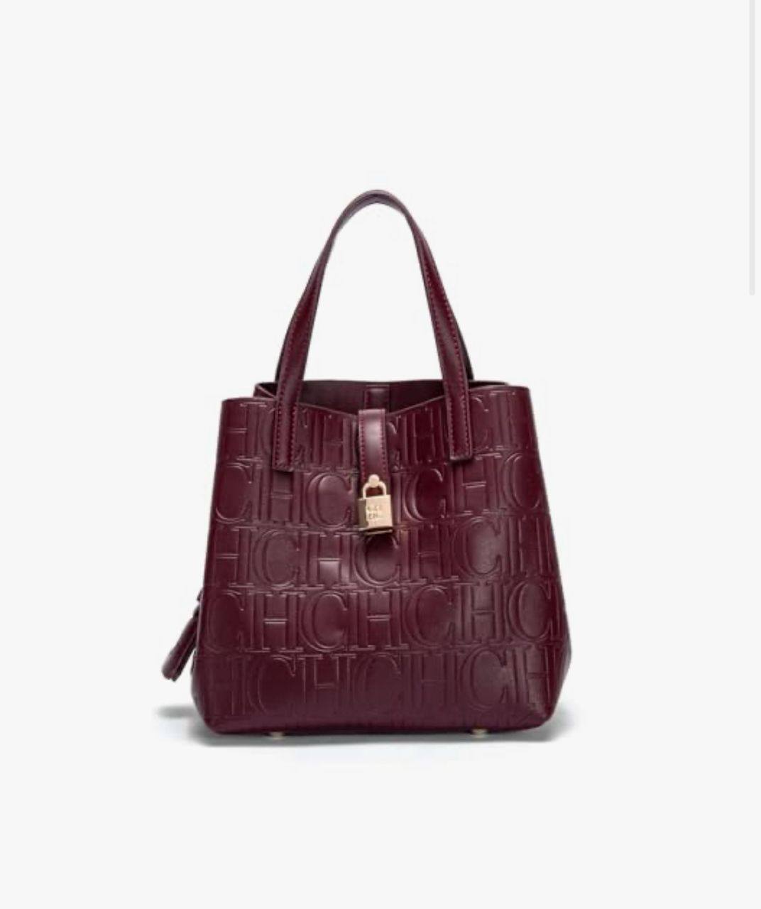 CH
100 dhs✅
size：22cm 
Good-quality 


with box
🎁🎁🎁

Zain35
♥️♥️♥️