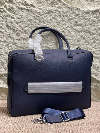 MONTBLANC

Laptop Bag

Master Quality
700 dhs🇦🇪🇦🇪

Zain179
♥️♥️♥️