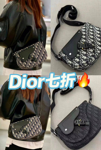 Dior
100 dhs✅
High-quality with box

Zain35
♥️♥️♥️