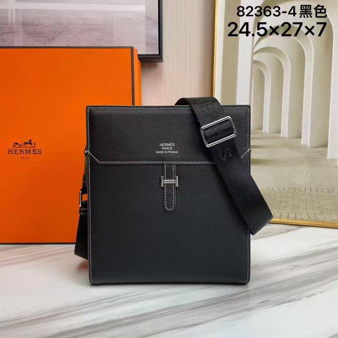 Hermes New Master Bag
350 dhs🪙🌨️

Zain153
♥️♥️♥️