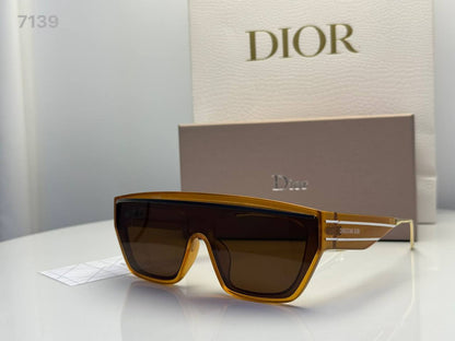 Sunglasses
65 dhs💓

Zain182
♥️♥️♥️